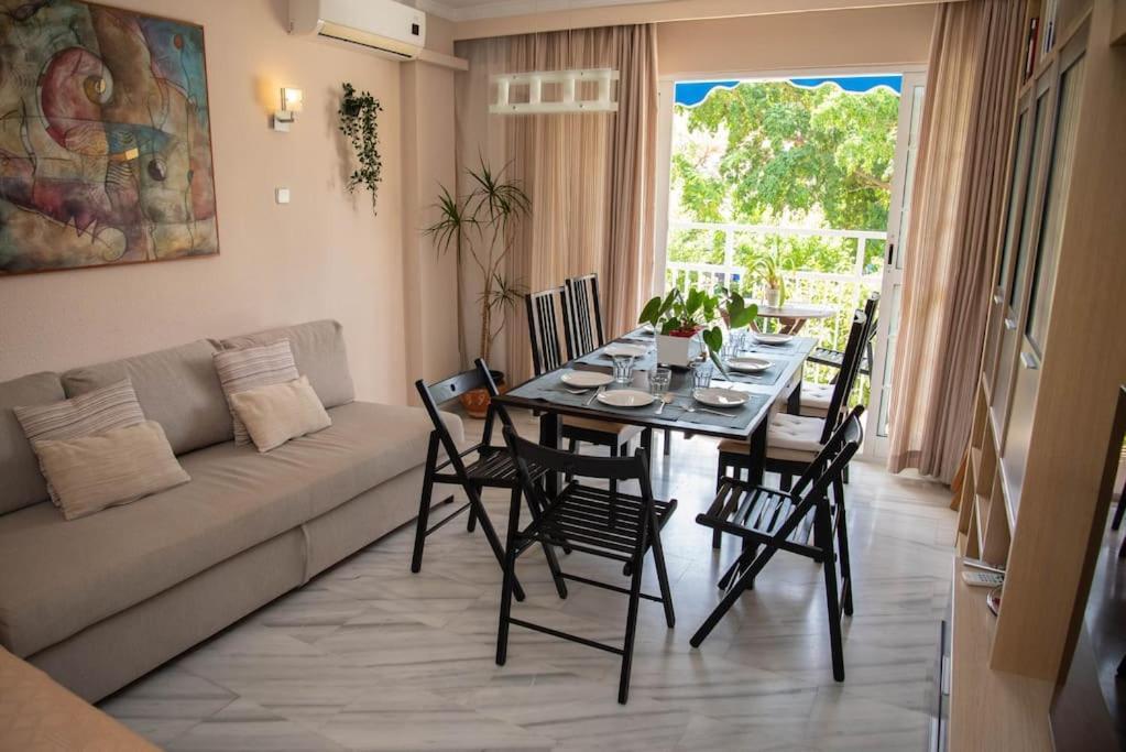 Appartement Piso Con Jardin à Málaga Extérieur photo