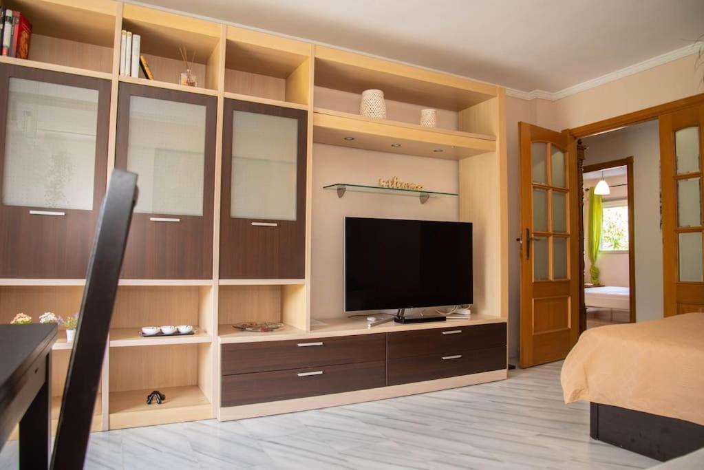Appartement Piso Con Jardin à Málaga Extérieur photo