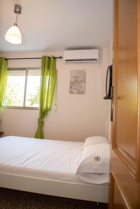 Appartement Piso Con Jardin à Málaga Extérieur photo